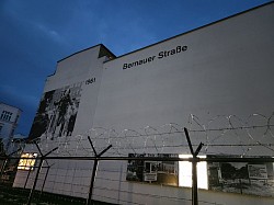 Zice Berlinski zid